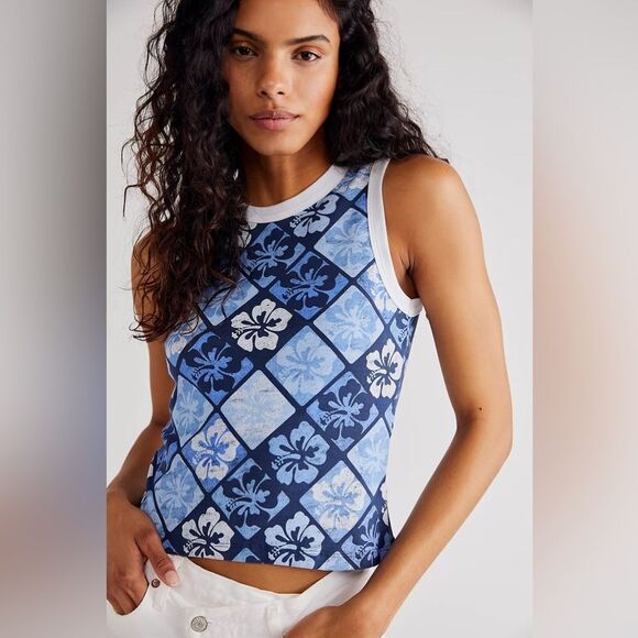 Daydreamer by Free People Hibiscus Shrunken Tank Size XS - Picture 1 of 6